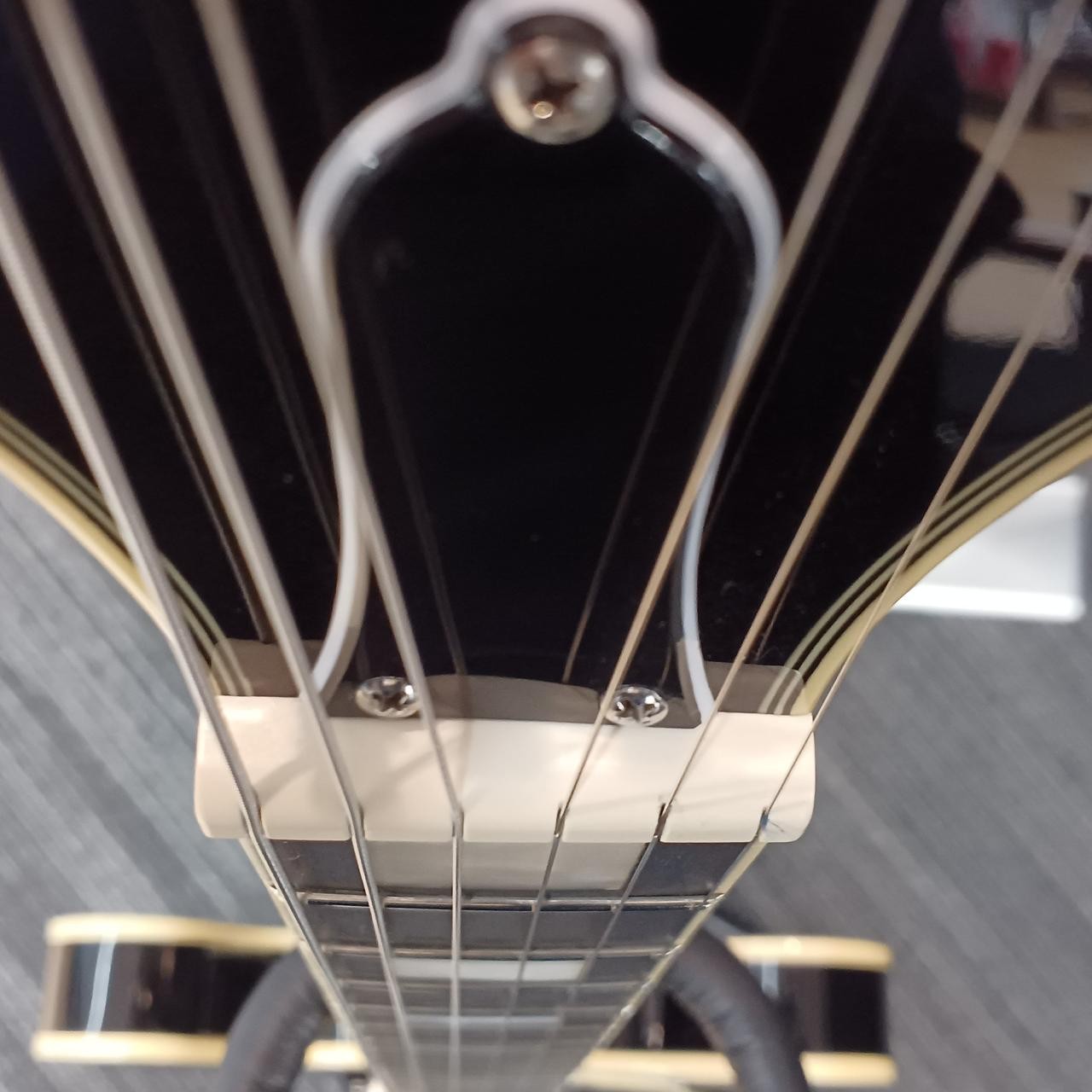 EPIPHONE SHINICHI UBUKATA ES 355 Semi-aco SHINICHI UBUKATA ES 355