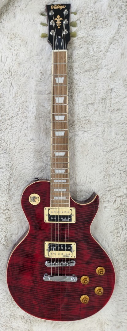 Vintage V100TWR Reissued Single Cutaway Electric Guitar Flame Wine Red – B-Stock