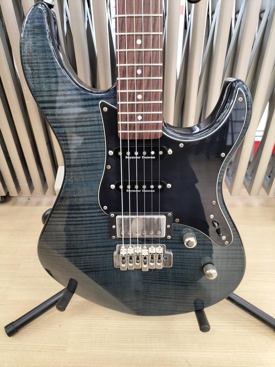 YAMAHA PAC612VIIFM Used 6 Electric Guitar