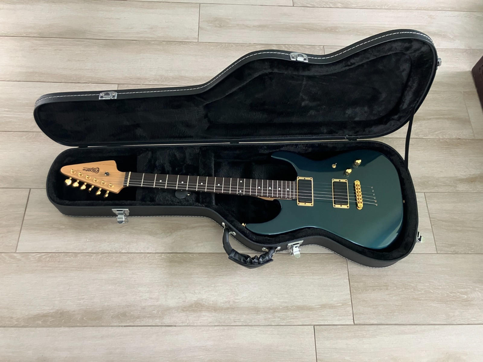 RARE Casper Guitar Technologies – MK 3 – 012-3 2012 – active pickups, new case