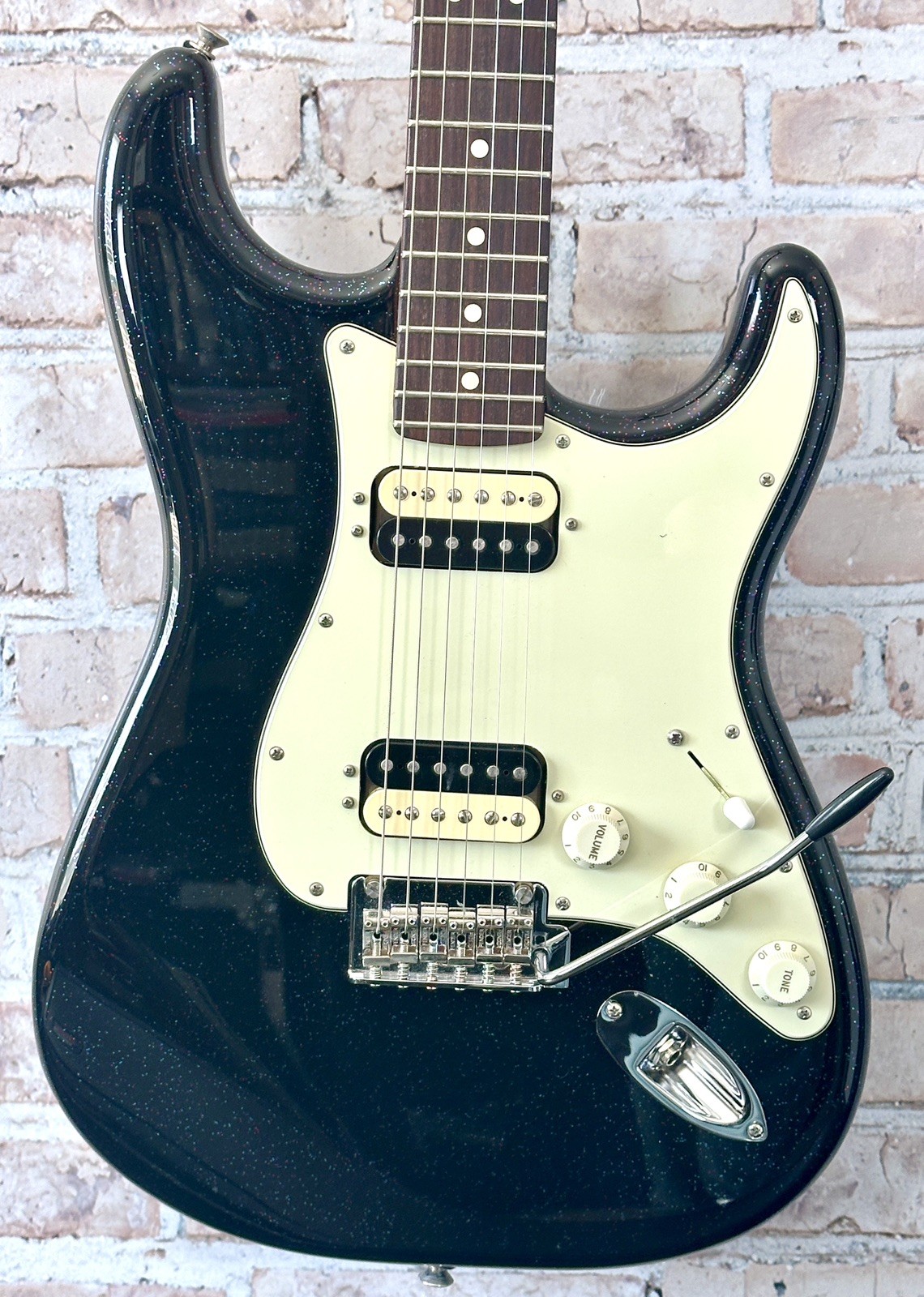 Fender 70th Anniversary Player Stratocaster 2024 – Nebula Noir