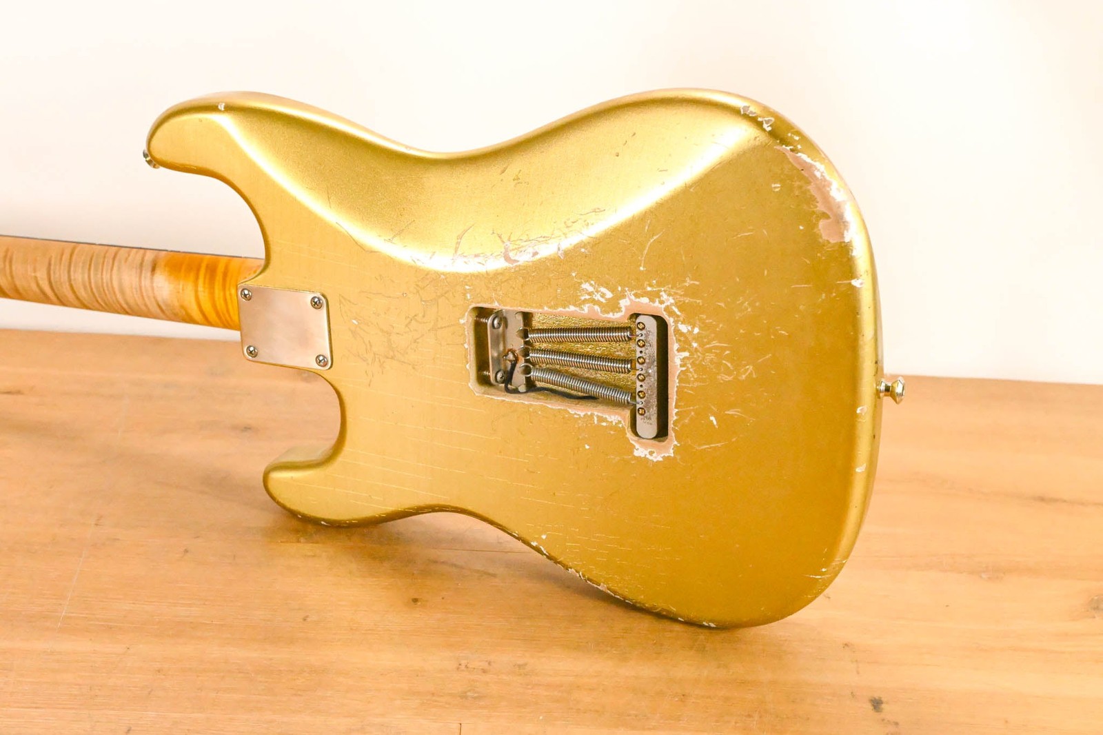 TMG Dover Custom S-Style HSS – Aged Aztec Gold CG014HR