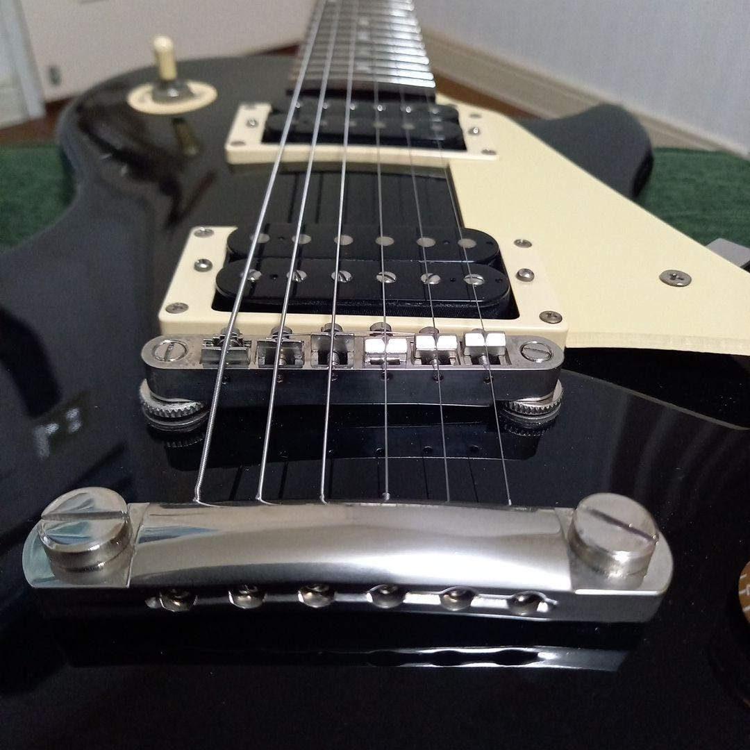 “Good condition” Epiphone by Gibson Les Paul 100