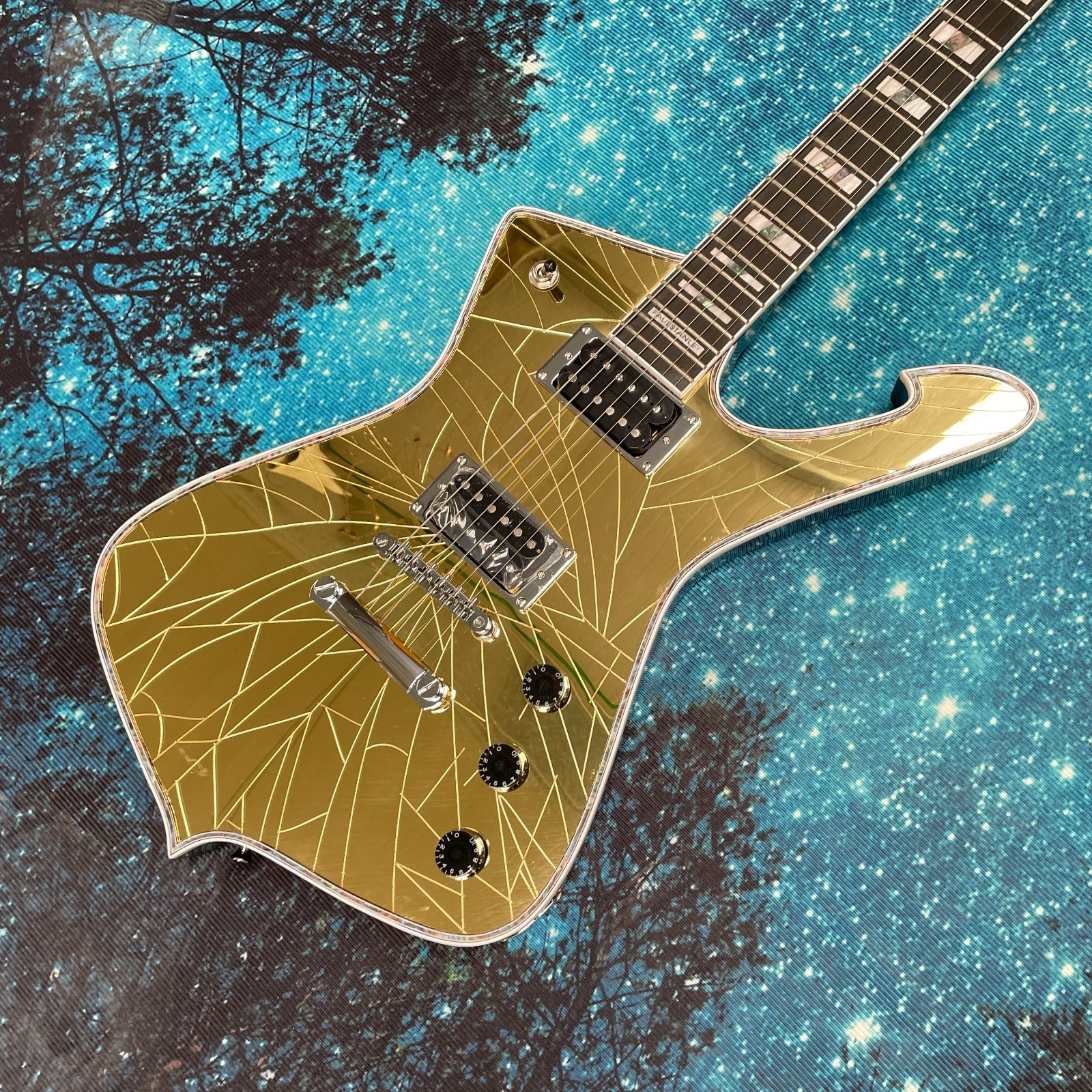 Gold Iceman Electric Guitar 6s Crack Mirror Body H-H Pickups Free Ship