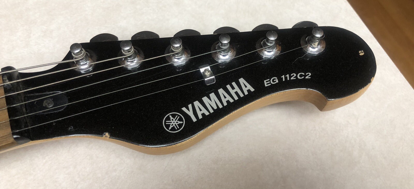 Yamaha EG 112C2 Electric Guitar Black Metallic Storage Unit Find