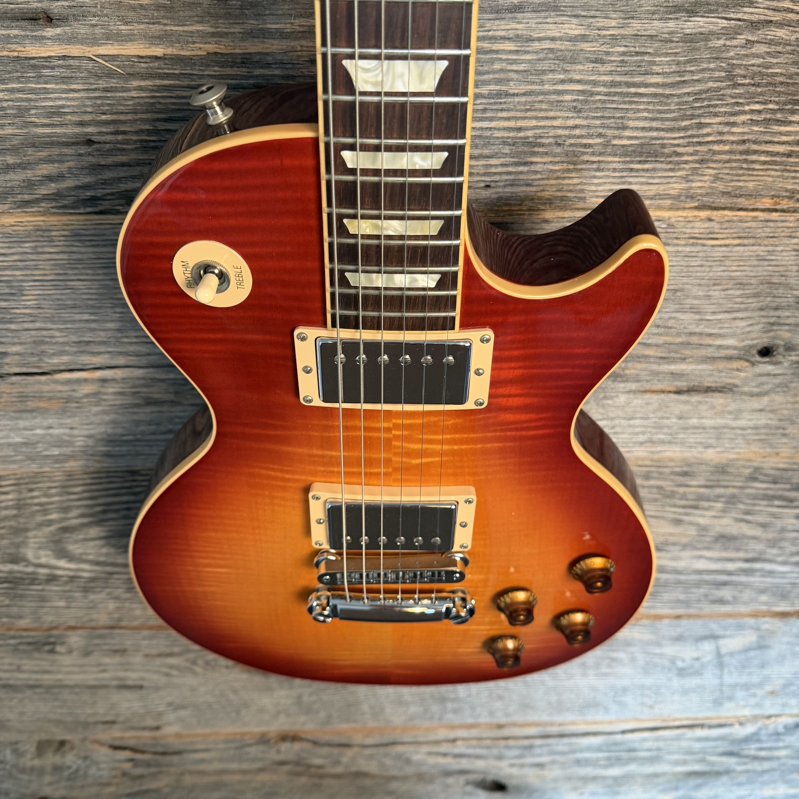 Used Gibson Les Paul Standard ’60s 2022 – Tomato Soup Burst