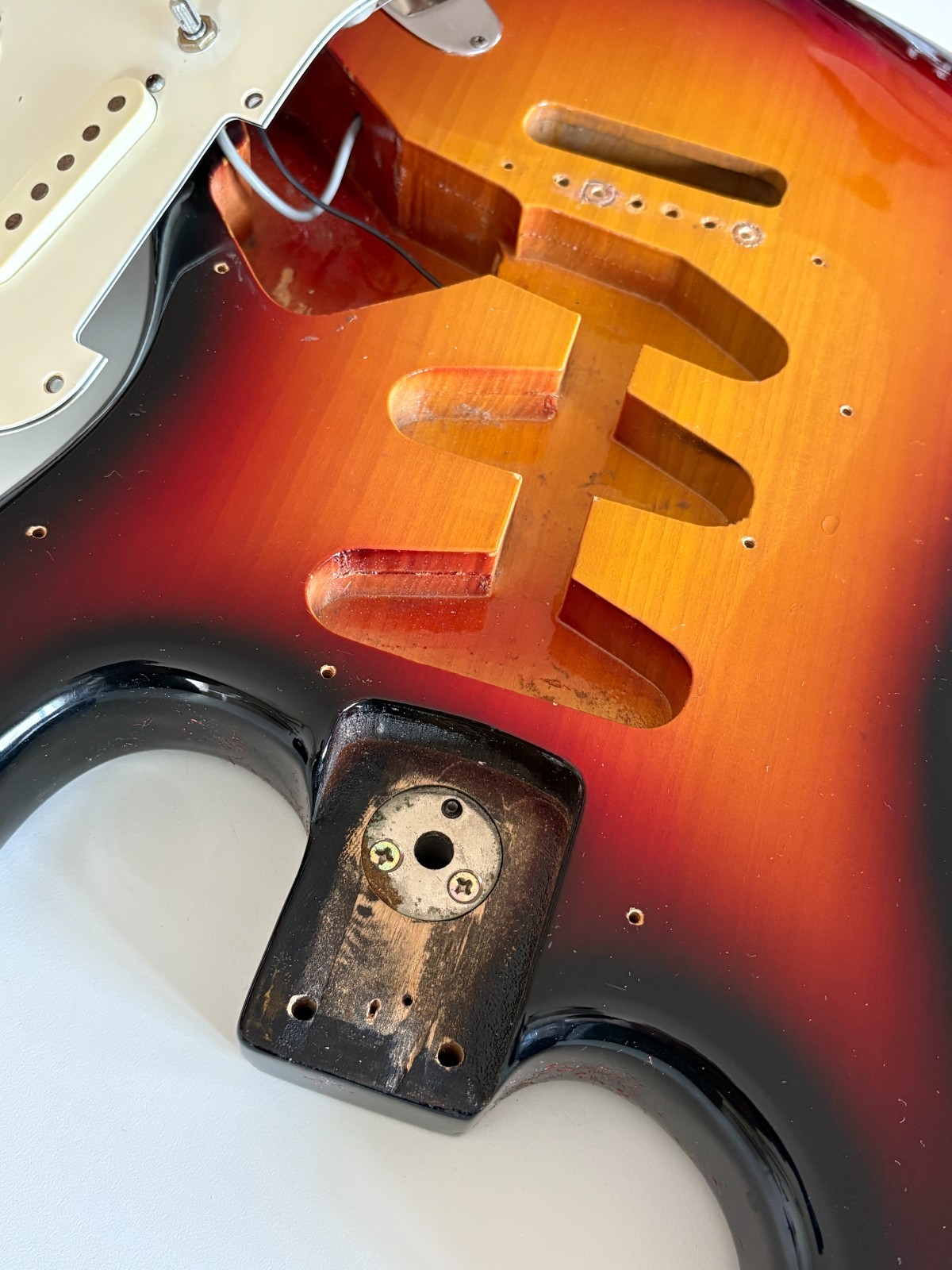 Fernandes FST-70 Burny Custom ’76 Vintage MIJ Electric Guitar Made in Japan