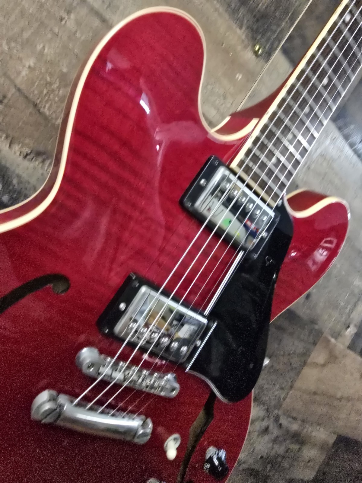 1990 Gibson ES-335 Dot Cherry Figured Top. W/ Ohsc ’60S 9.1 Lb