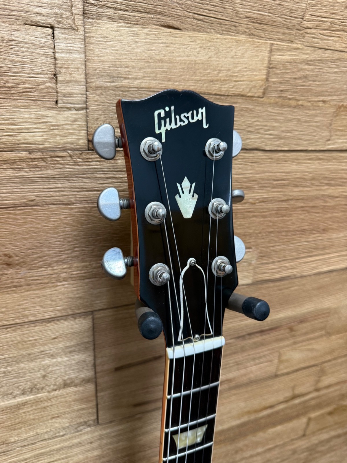 Gibson Custom Shop ’62 SG Standard Reissue VOS – 2006 -7lbs 3oz w/OHSC