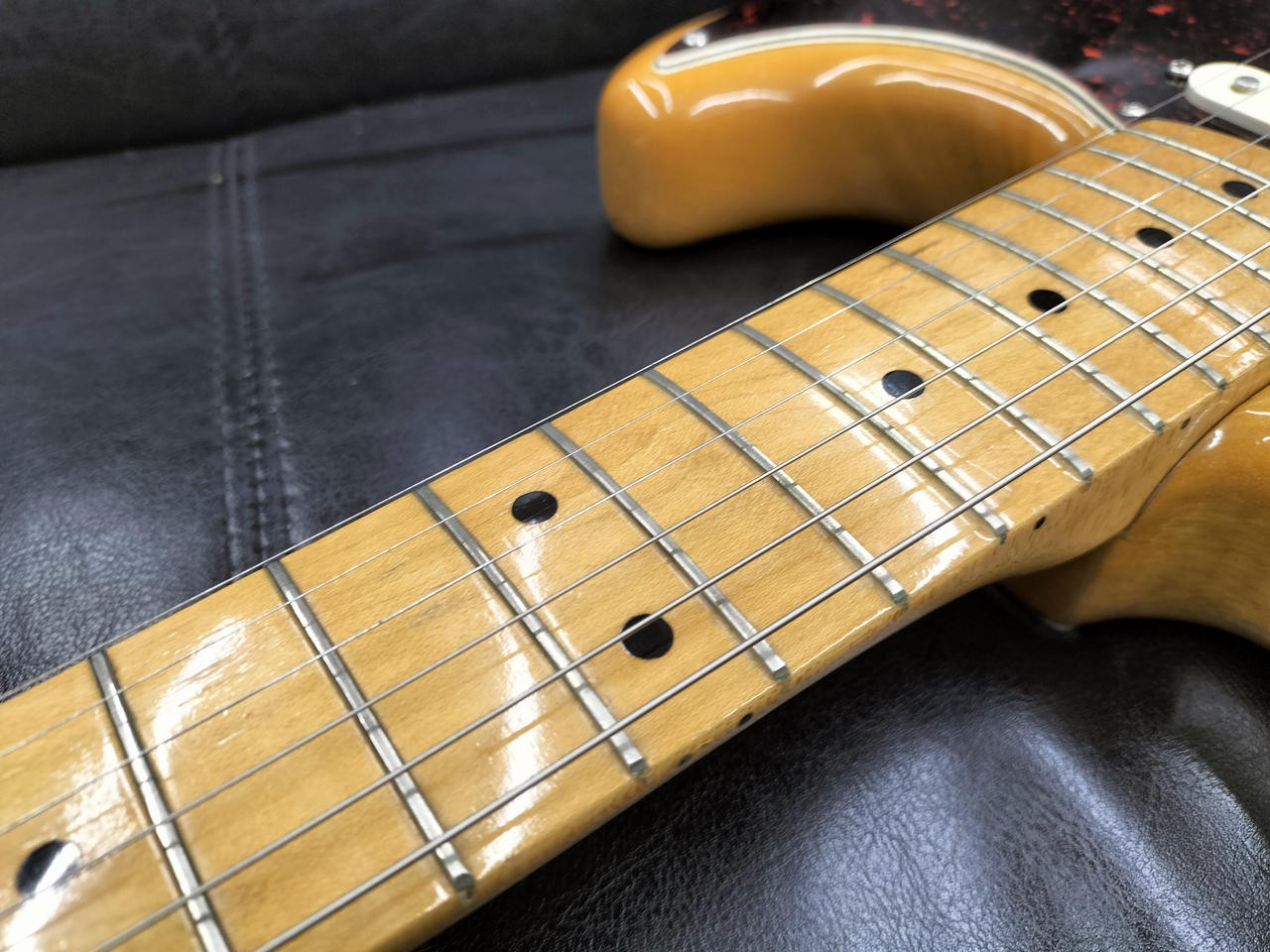 Greco SE600 Stratocaster Electric Guitar Natural Maple Soft Case Preowned Japan