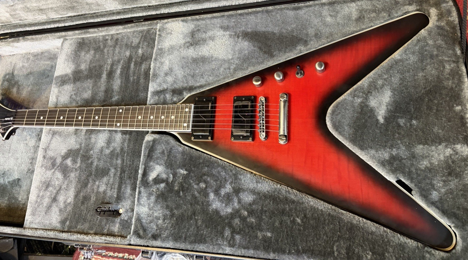 Epiphone Dave Mustaine Flying V Prophecy Electric w/Case – Aged Dark Red Burst