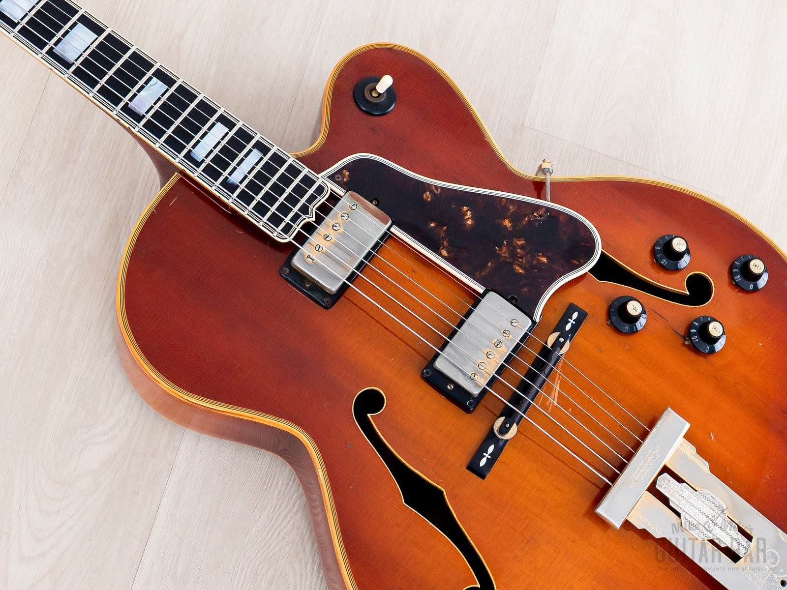 1970 Gibson L-5 CES Vintage Electric Archtop Sunburst w/ T Tops, Case