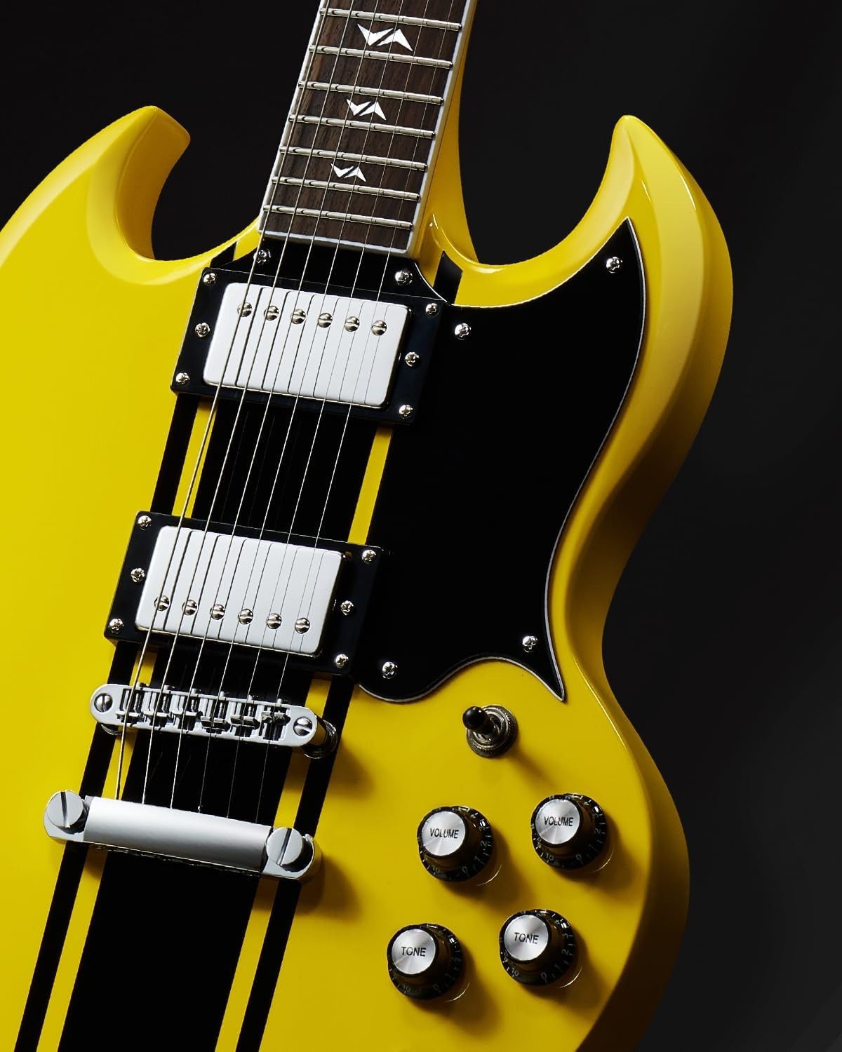 Stylish RACER Electric Guitar – Bone Nut, Mahogany