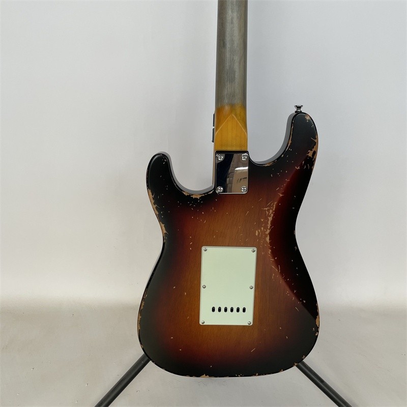 Vintage Sunburst relic Electric Guitar SSS pickups tremolo bridge fast delivery