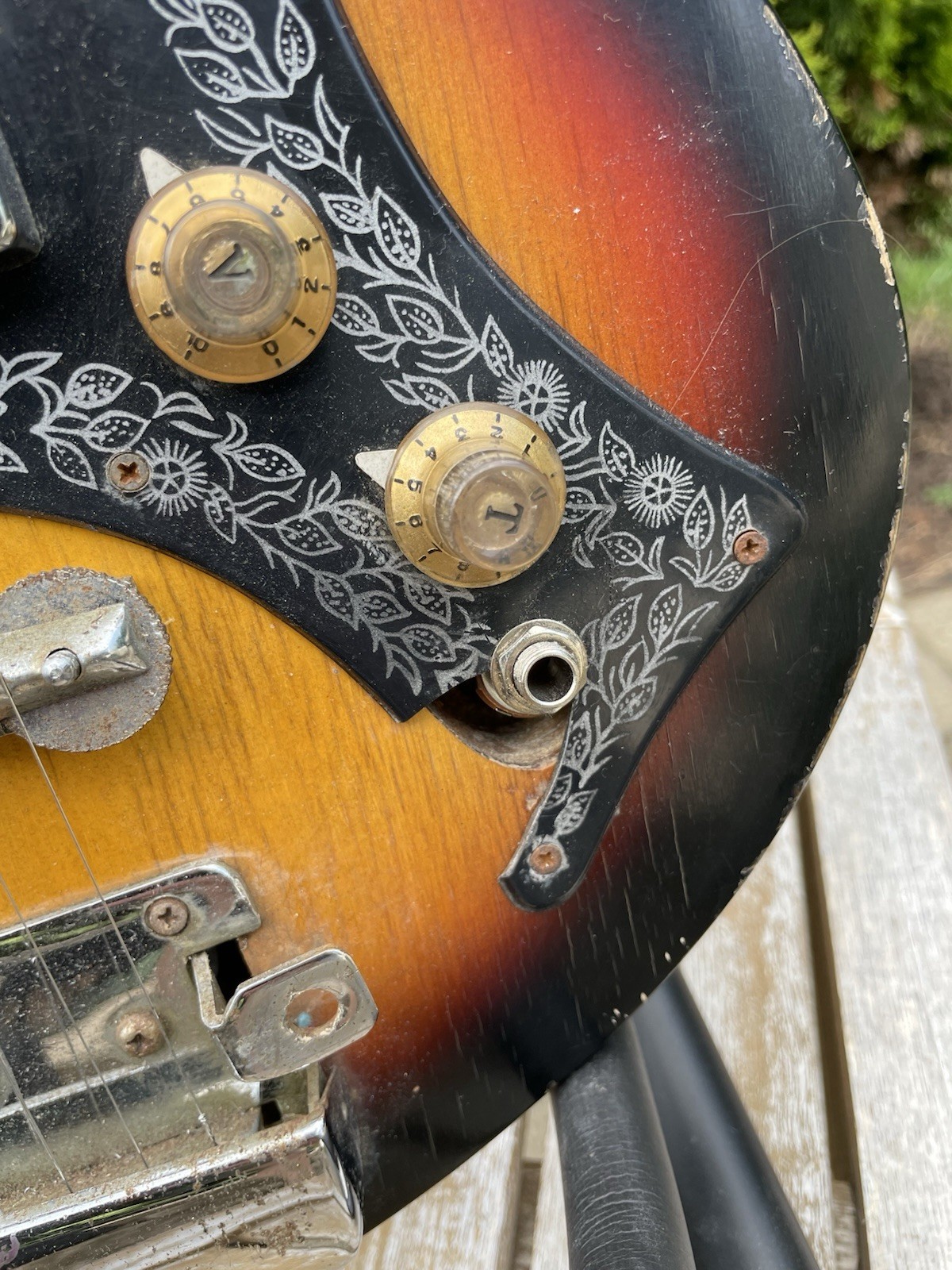 Vintage 60s Teisco Sunburst 2 Gold Foil Pickup Japan Electric Guitar FREE SHIP