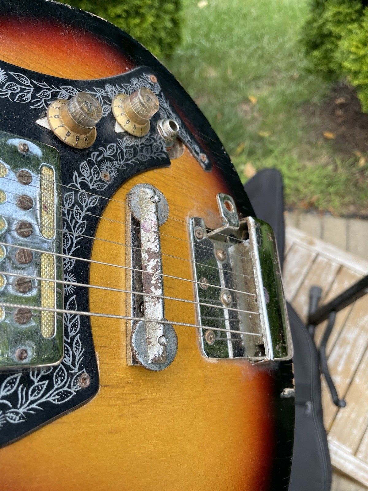 Vintage 60s Teisco Sunburst 2 Gold Foil Pickup Japan Electric Guitar FREE SHIP
