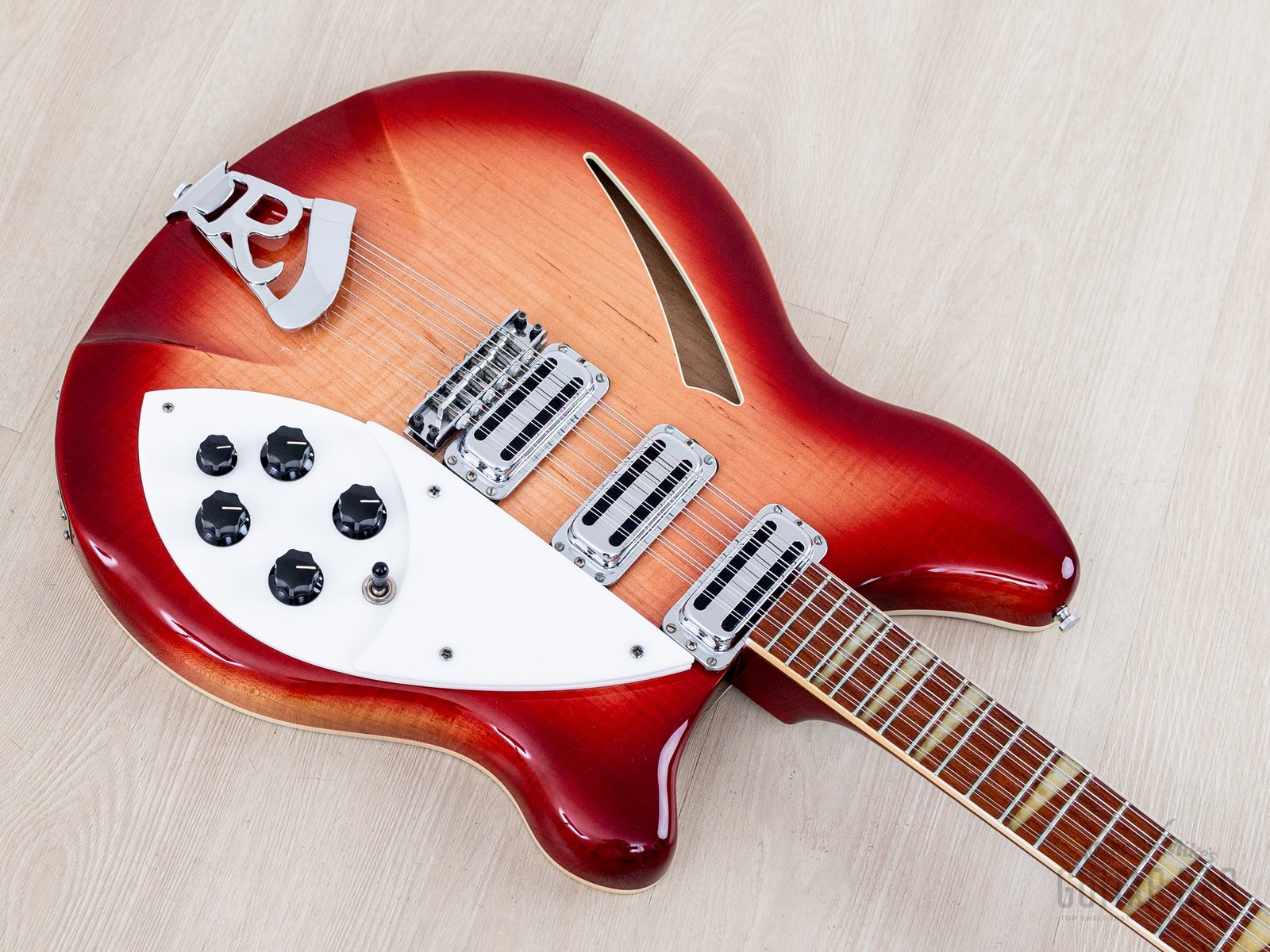 2000 Rickenbacker 360/12CW Carl Wilson Signature 12-String w/ Case, COA, Tags