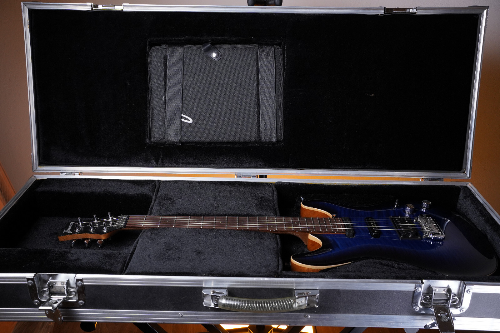 Framus Custom Shop Diablo Supreme X Order Masterbuilt HSH Blue Blackburst PRS