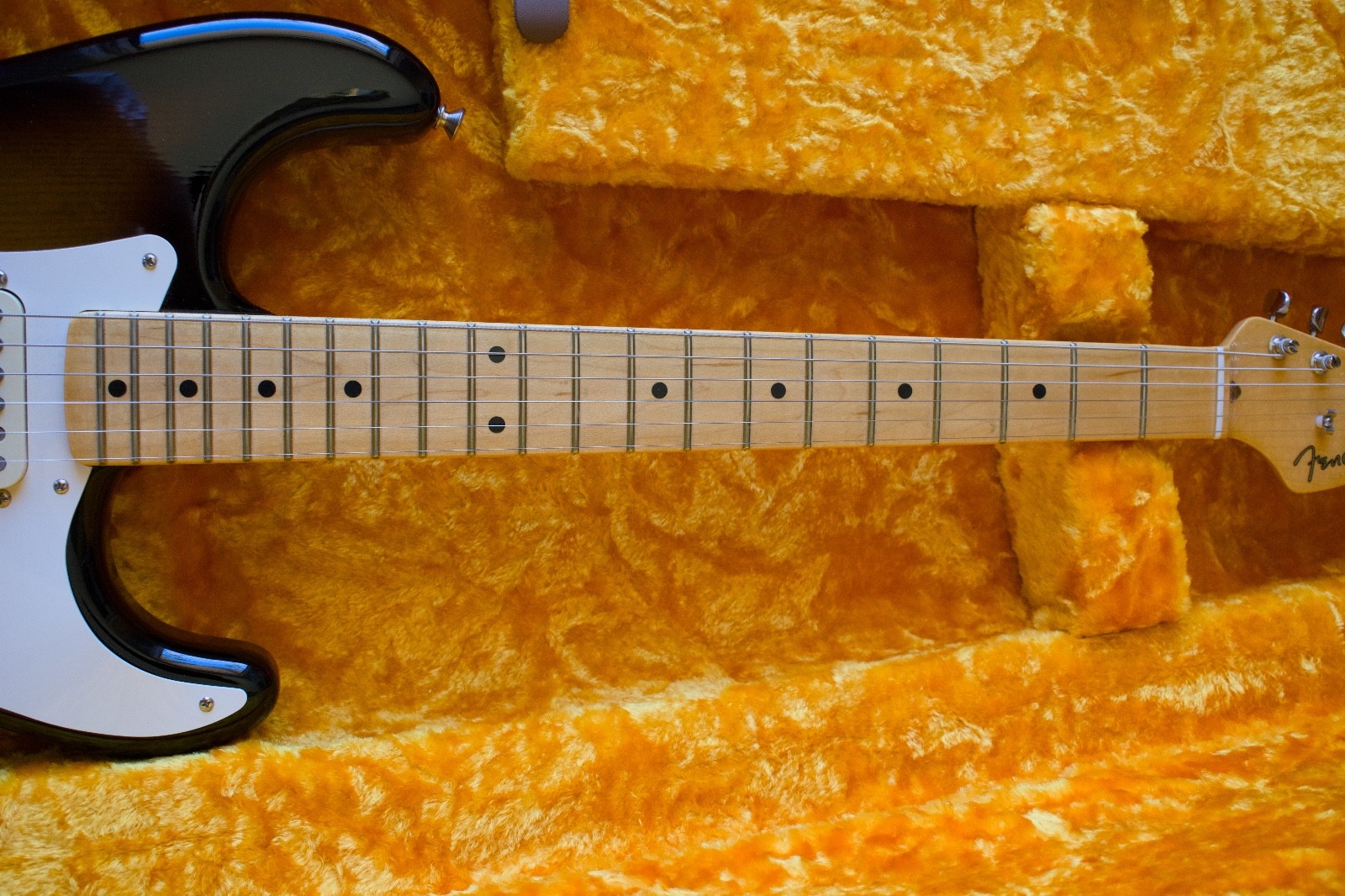 Fender Stratocaster Eric Johnson ’54 Virginia – Mint + Extras