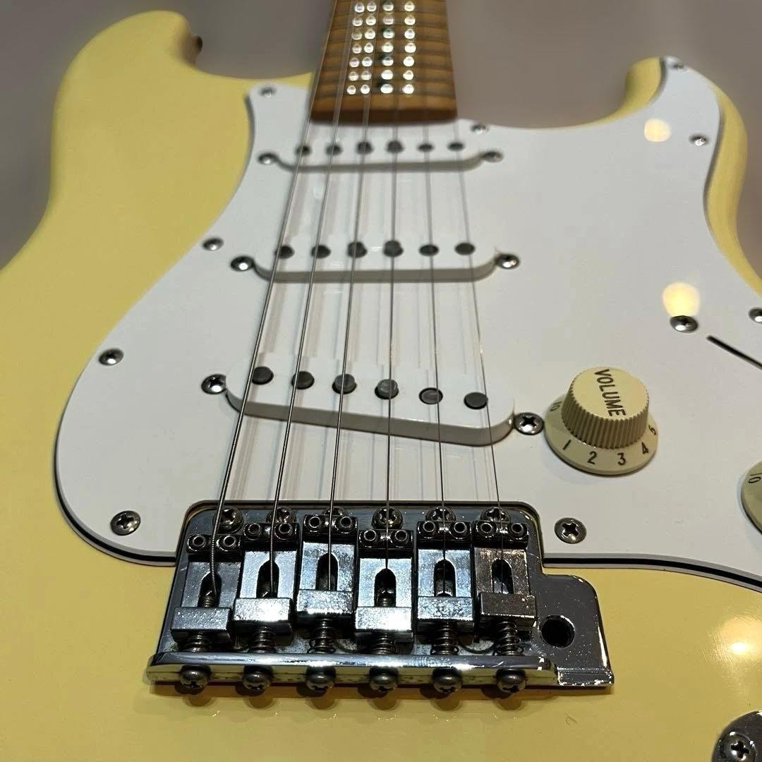 Electric Guitar Fender ST72-US 1998-2009 Yellow Blonde Made in Japan