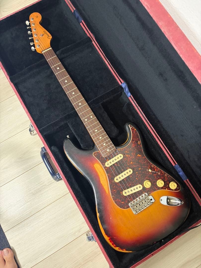 Fender USA Stratocaster 1988 Used Electric Guitar with Bright Tone