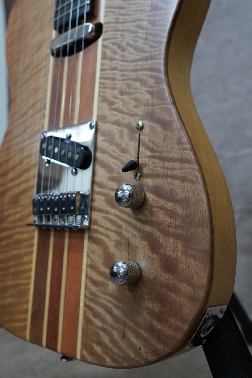 AIO TC1-Walnut Neck -through Electric Guitar – H001