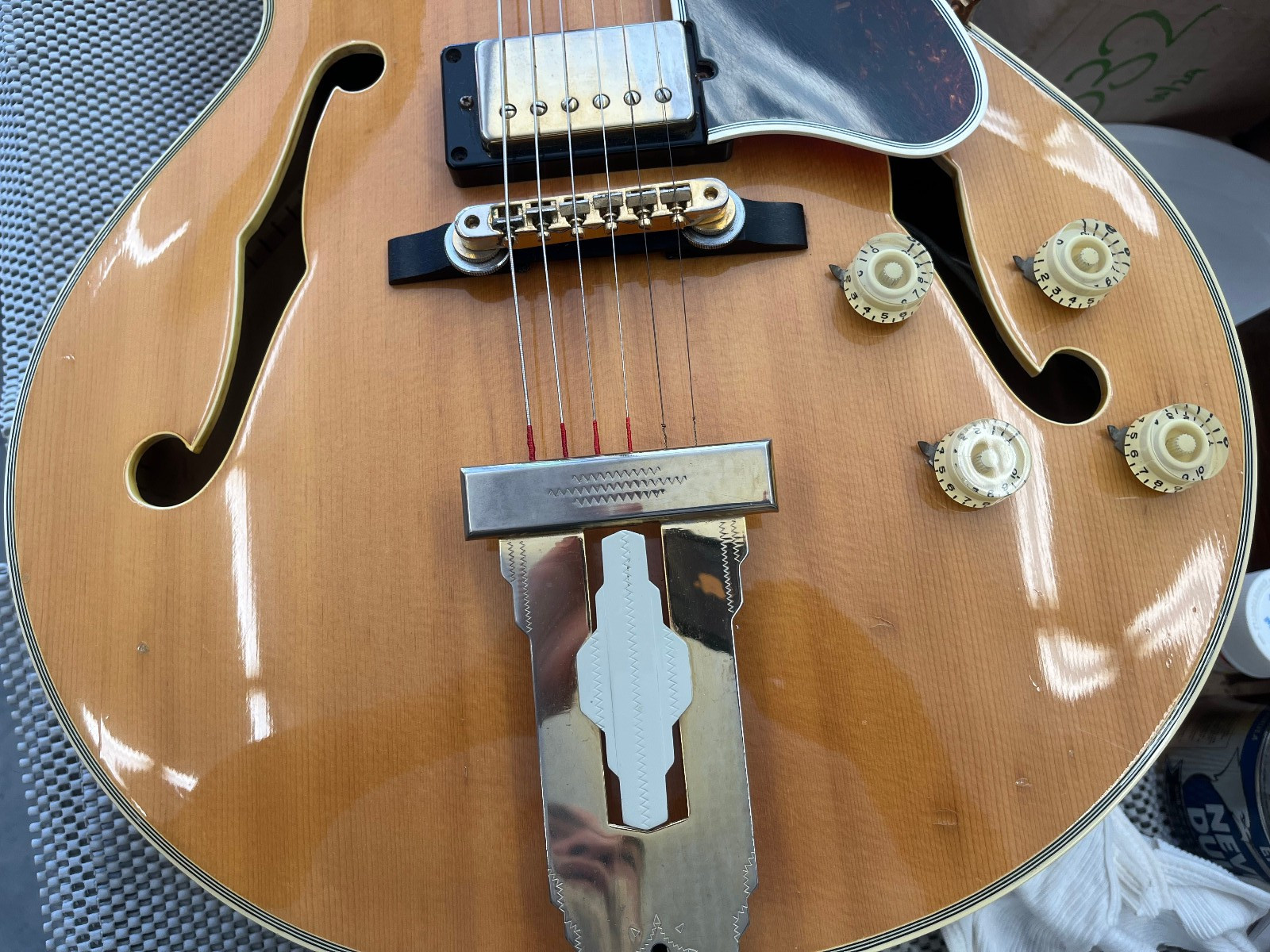 Archtop Hollowbody guitar L4C / ES-175 style ’77 Ibanez 2455 Lawsuit era