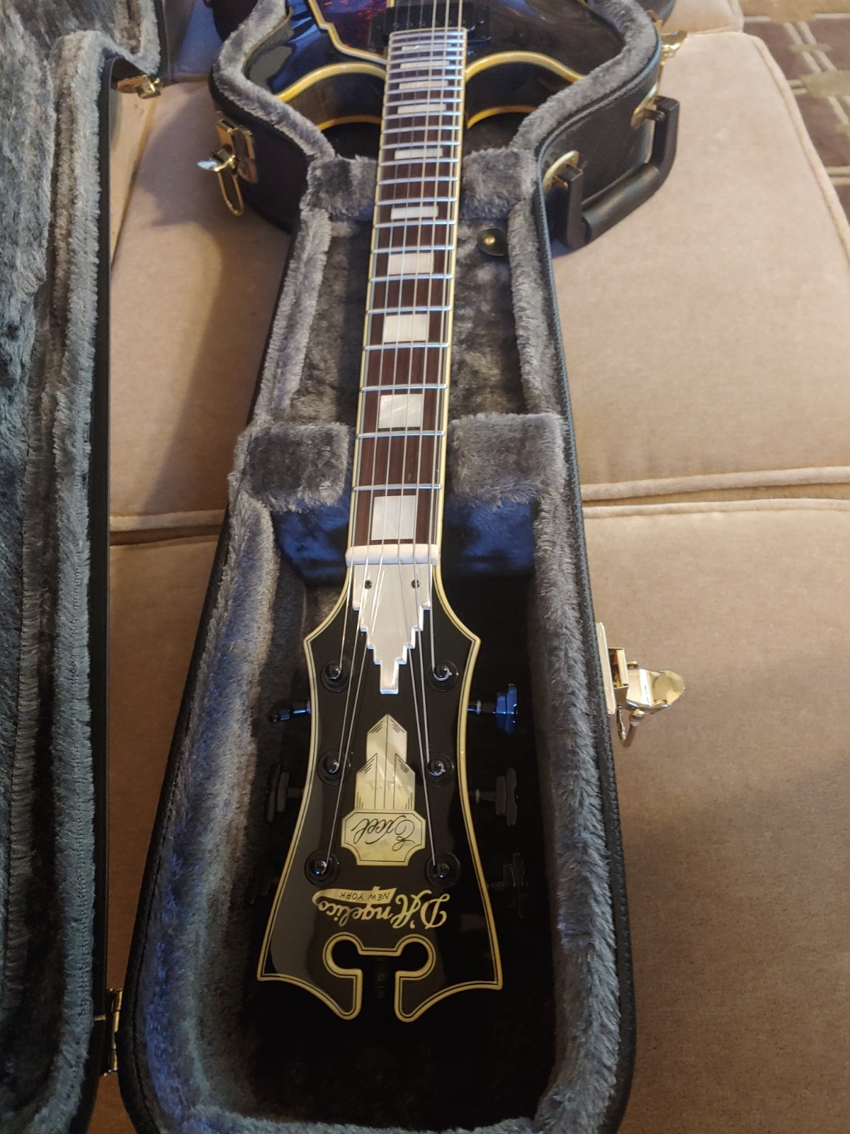 D’Angelico Excel DC SP Electric Guitar. Transparent Blackw/Original Case