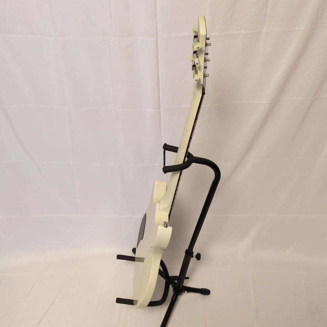 Yamaha RSE20 VW Revstar Element Series Electric Guitar White with Soft Case