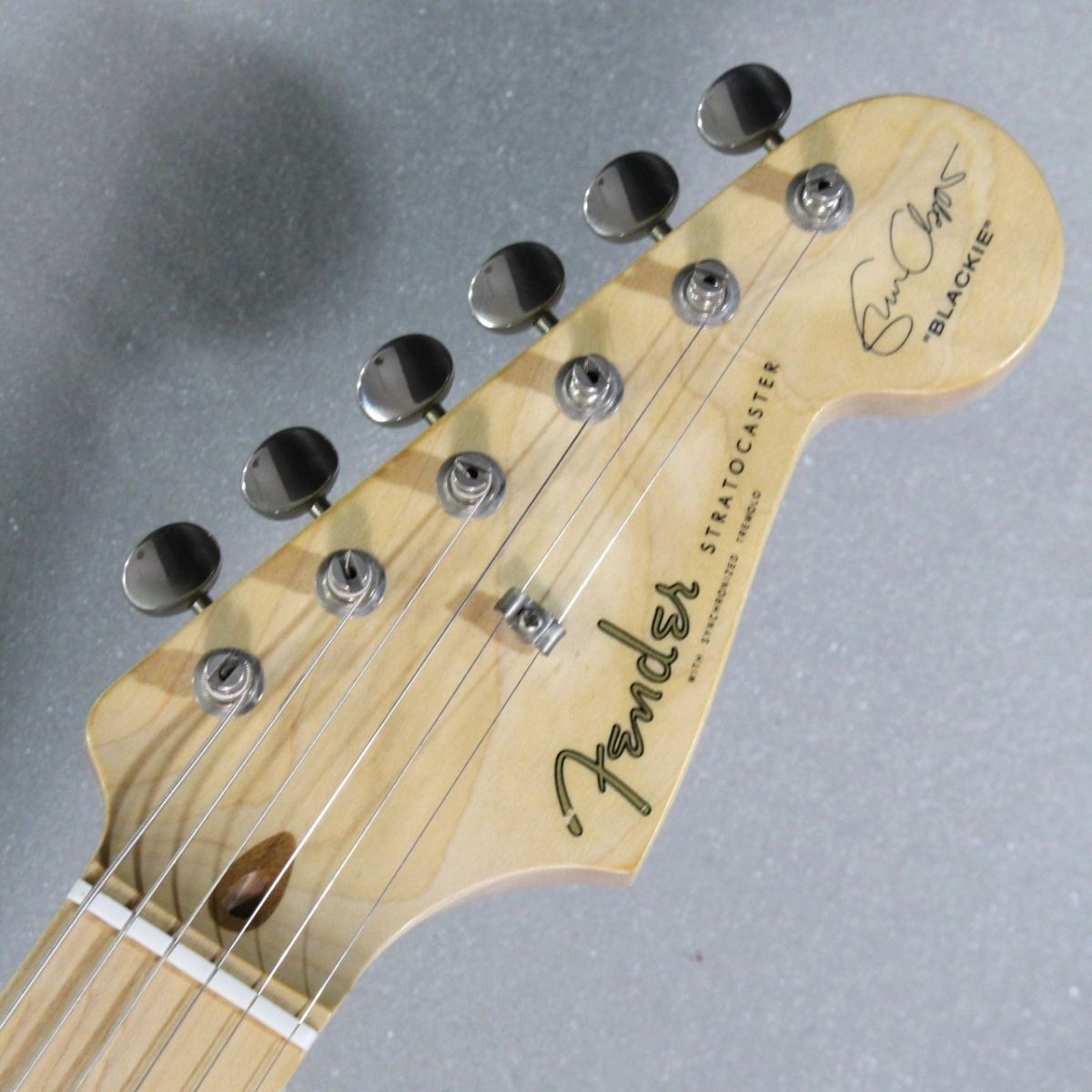 Fender Eric Clapton Stratocaster “BLACKIE” Used Alder w/Hard case