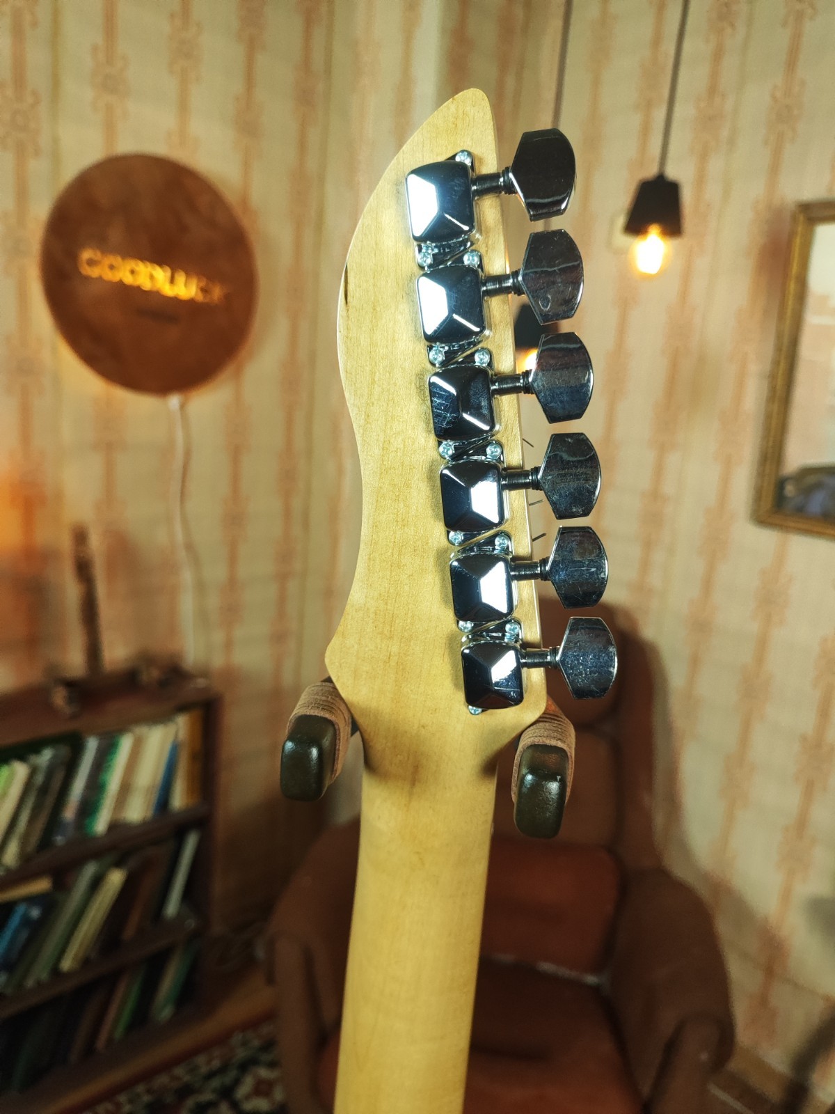 Krunk Ani Style Sunburst Guitar Modern USSR Remake Custom Options