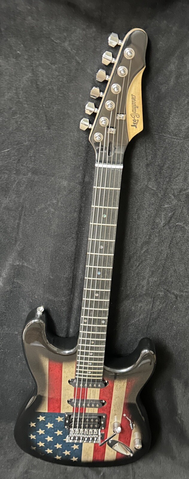 USA Flag Electric Guitar And Amp