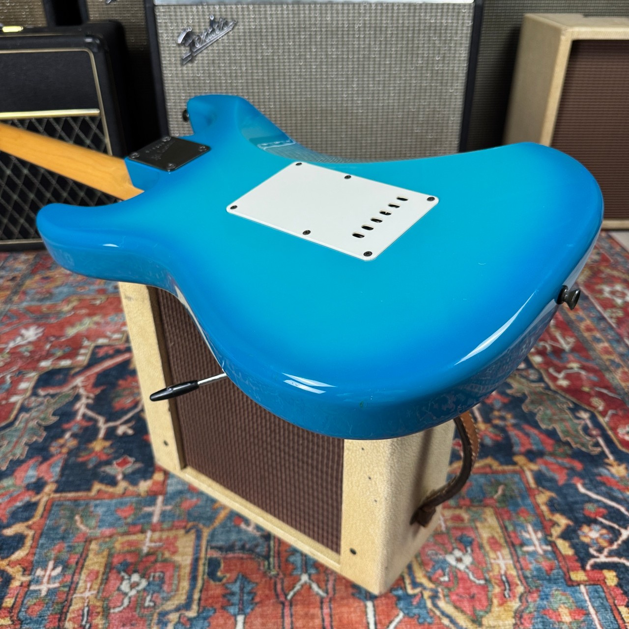 *Video* Bill Lawrence BCOR-55B V-Neck “Kogure” Model MIJ 1980’s – Blue Burst