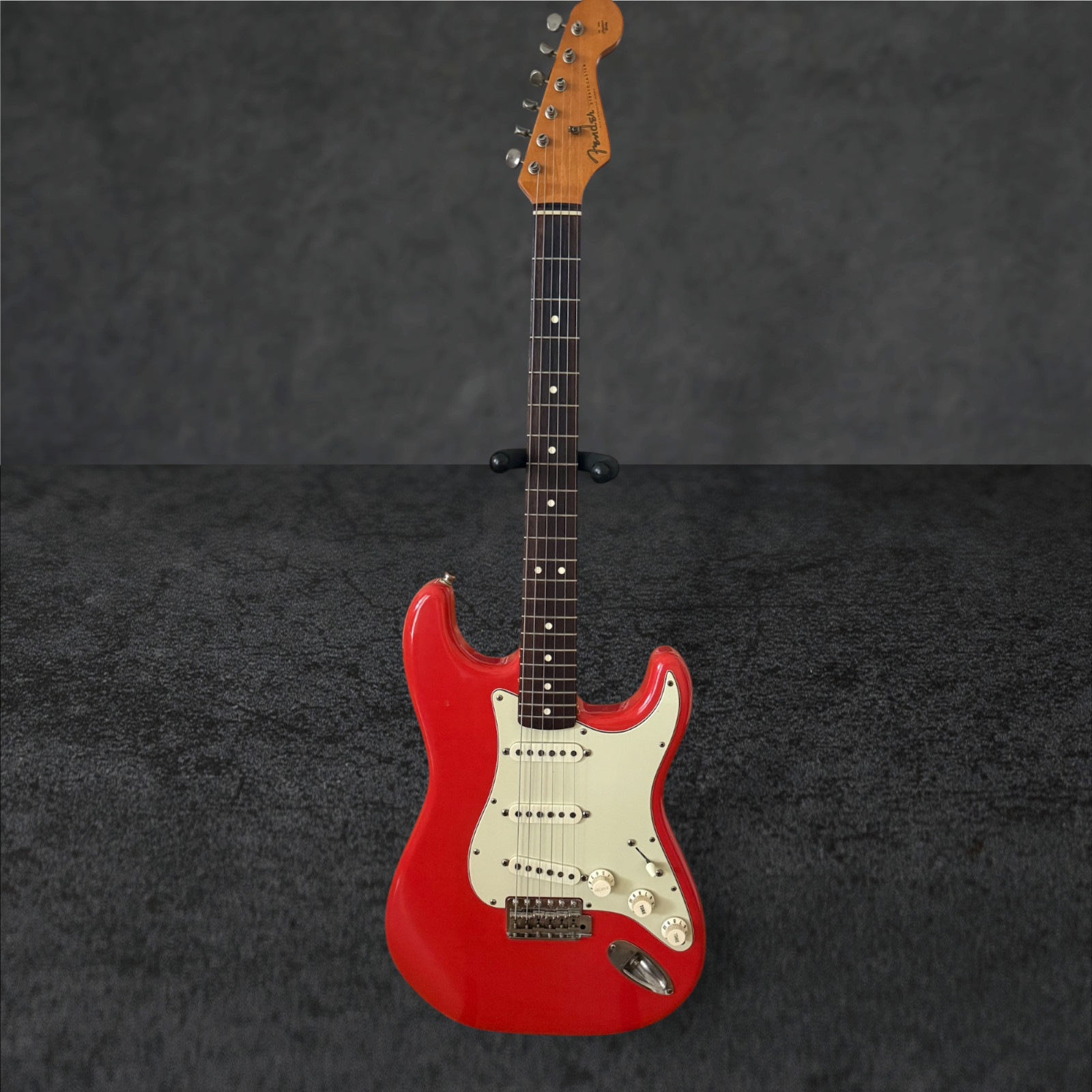 1982 Fender American Vintage ’62 Stratocaster Reissue (Fullerton Era) Fiesta Red
