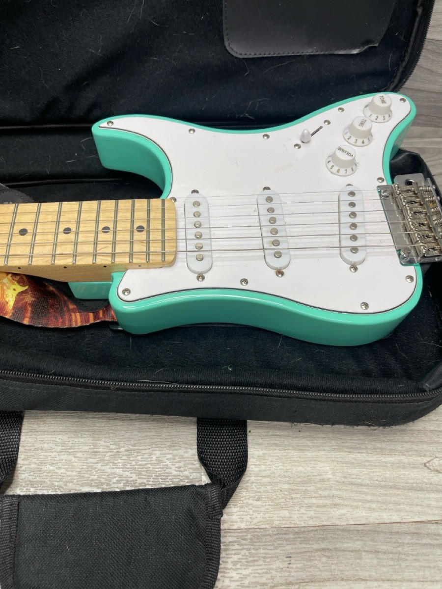 Traveler Guitar Travelcaster Deluxe Electric Travel Guitar (A1D021473)
