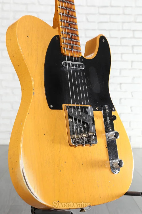 Fender Custom Shop 1951 Telecaster Relic Electric Guitar – Nocaster Blonde,