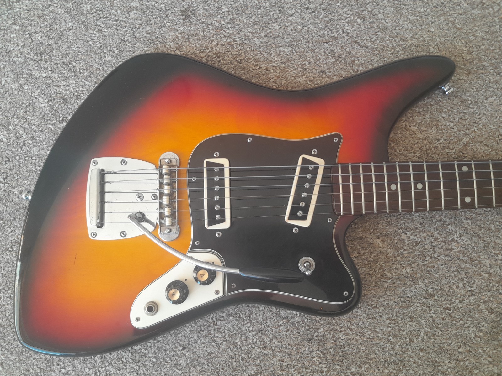 1970 Aria 1532T Offset Guitar Made in Japan Sunburst Matsumoku VG Cond