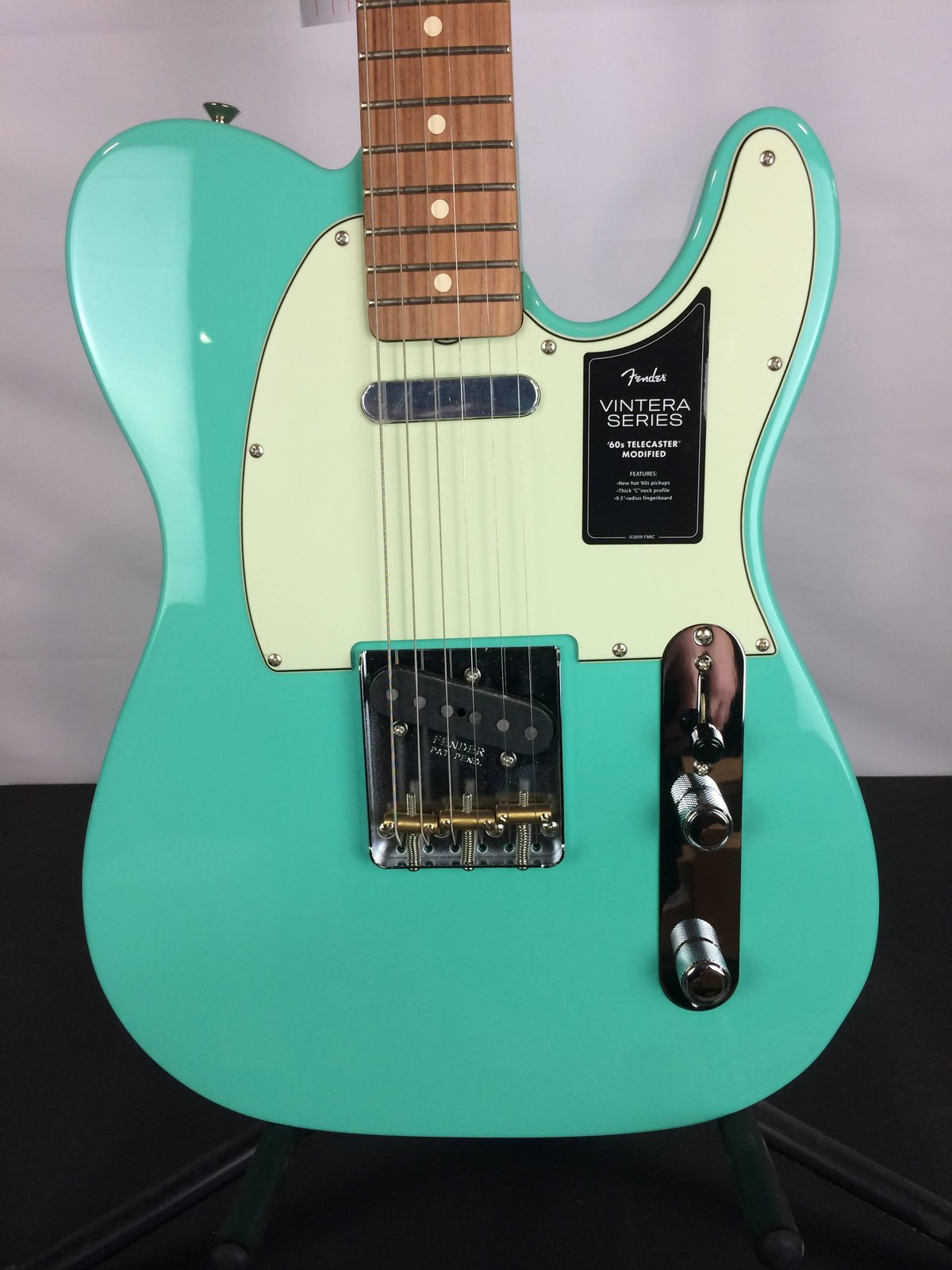 Open Box Fender Vintera ’60s Telecaster Modified E/G Pau Ferro FB, Seafoam Green