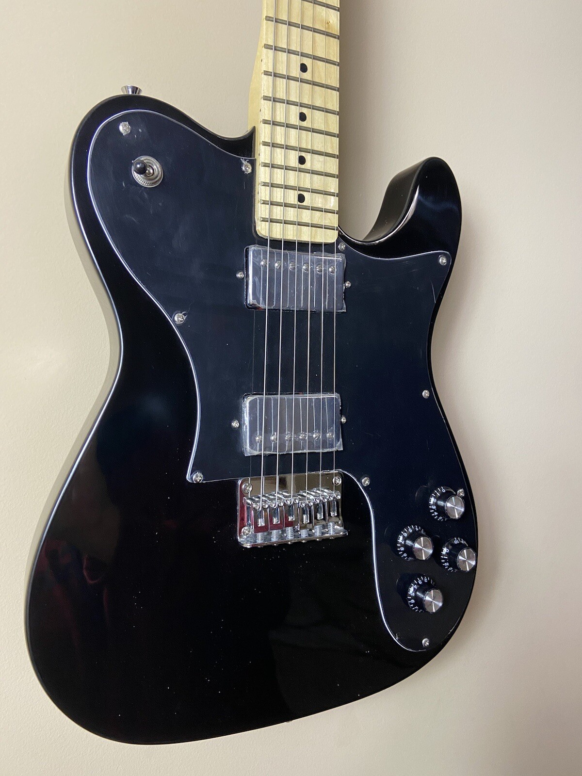 Electric Guitar Vilches Guitars Basswood Black HH pickups w/HardCase