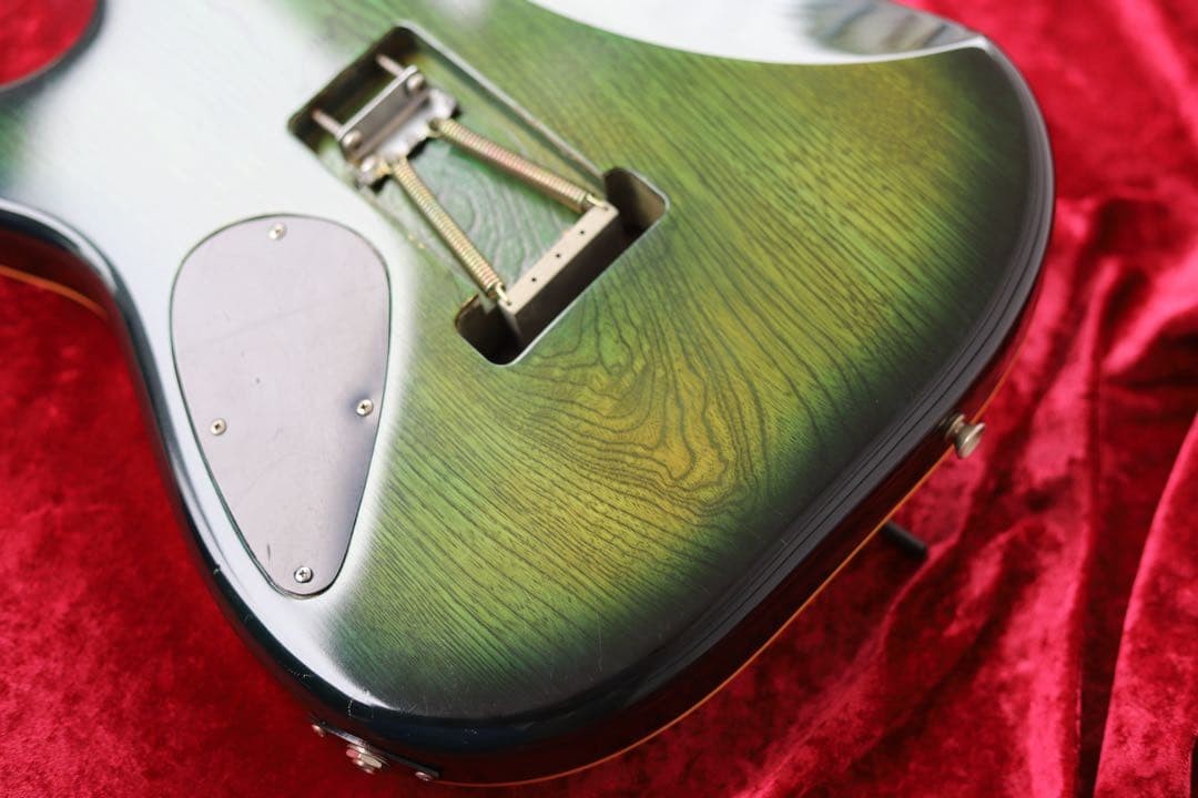 Electric Guitar Schecter Custom 1980s Green Burst Made in Japan