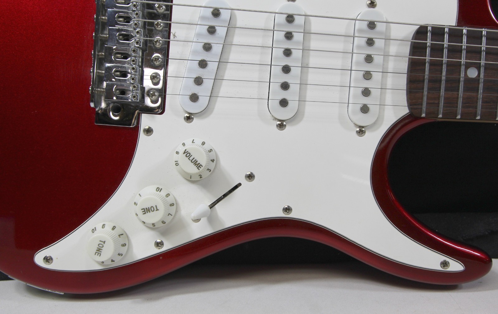 AXL Blood Red SRO Headliner AS-750 Right Hand Electric Guitar (07LE26EB)