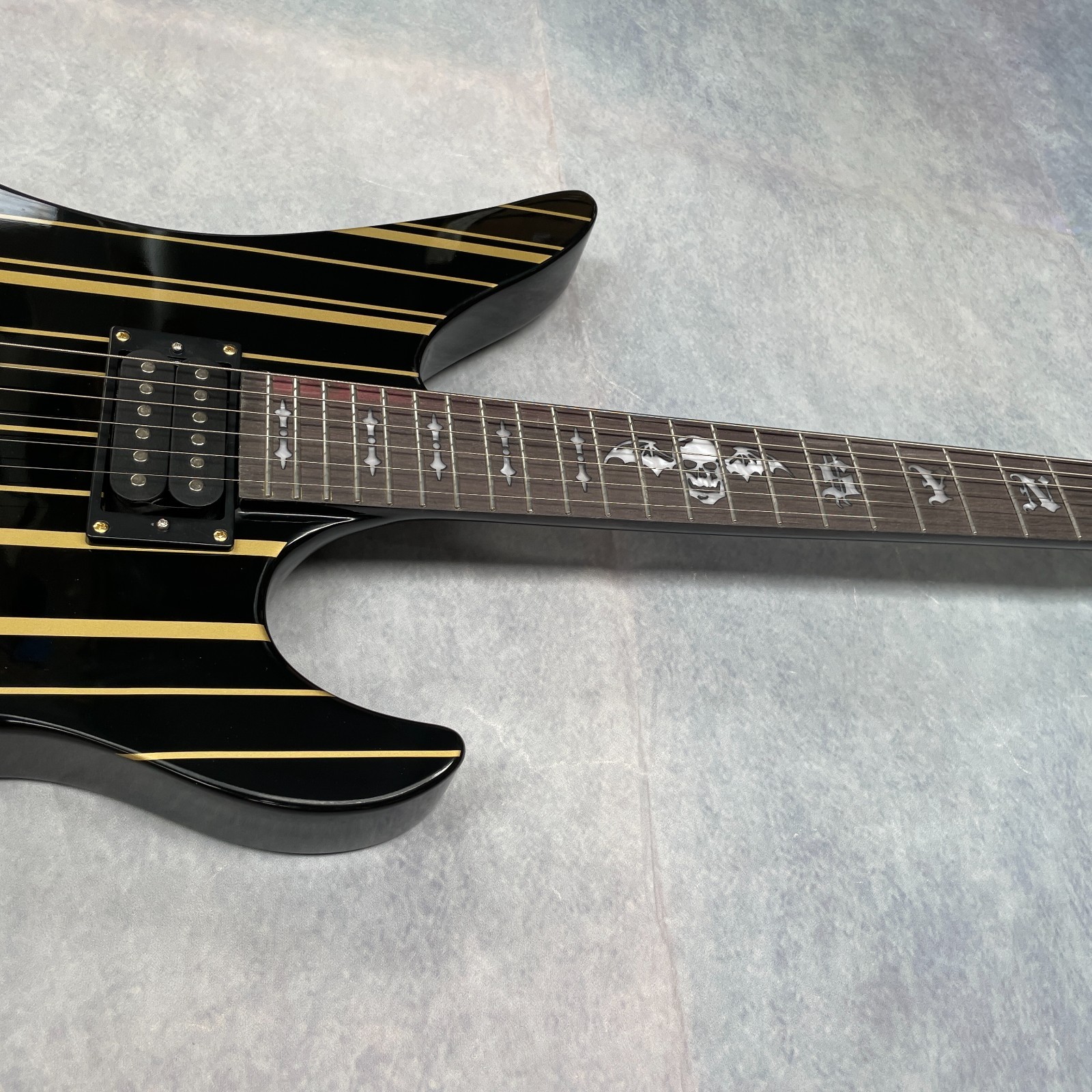 Schecter Custom Synyster Gates Black Electric Guitar Floyd Tremolo Gold Hardware