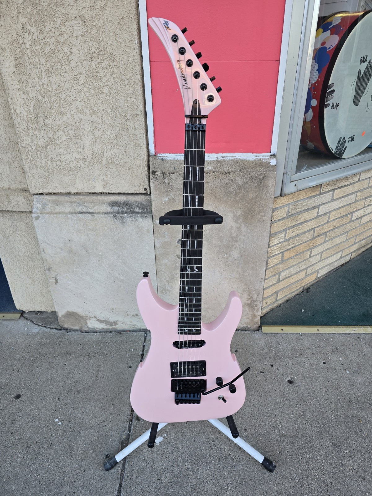 Peavey Adrian Vandenberg Signature Electric Guitar Rock-It Pink w/ OHSC