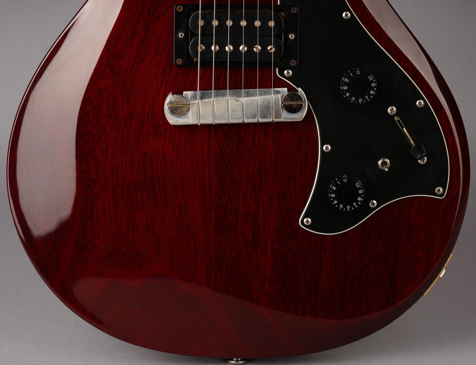 Paul Reed Smith USA Mira Core – PRS 2010 – Bird Inlays – Vintage Cherry w/OHSC