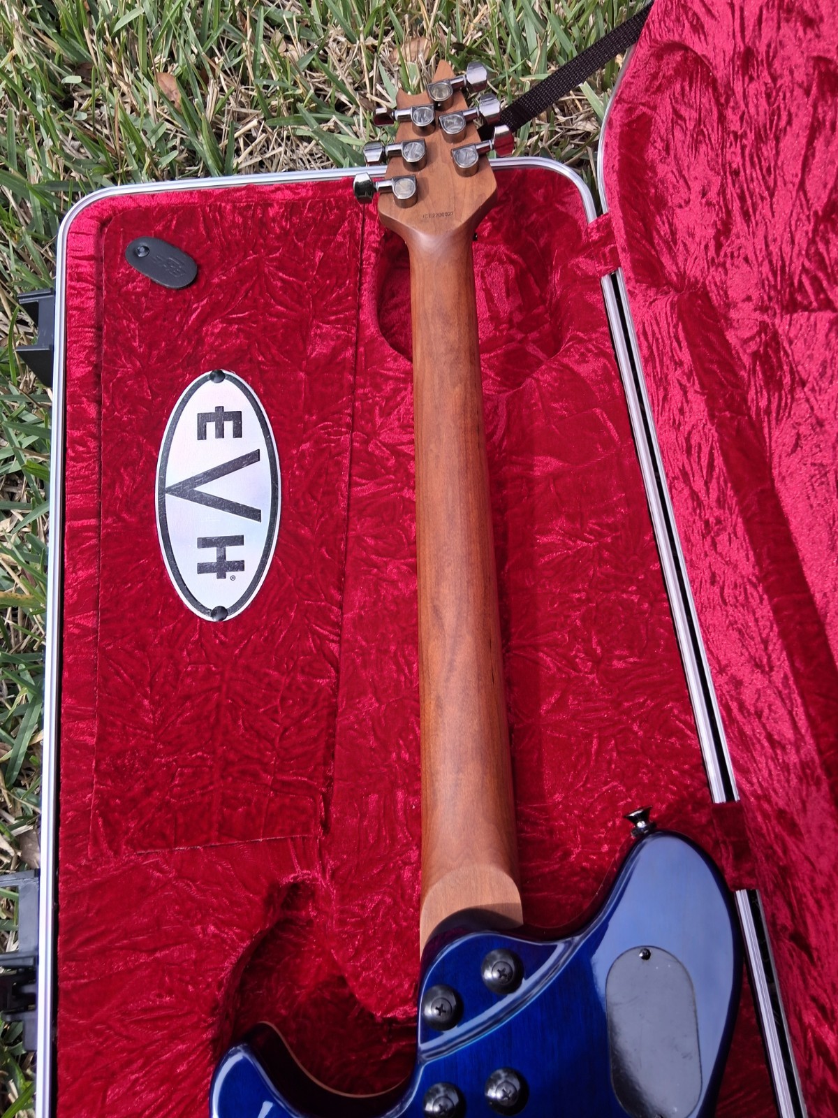 EVH Wolfgang Standard Clorine Burst QM Guitar W/ Hard Case