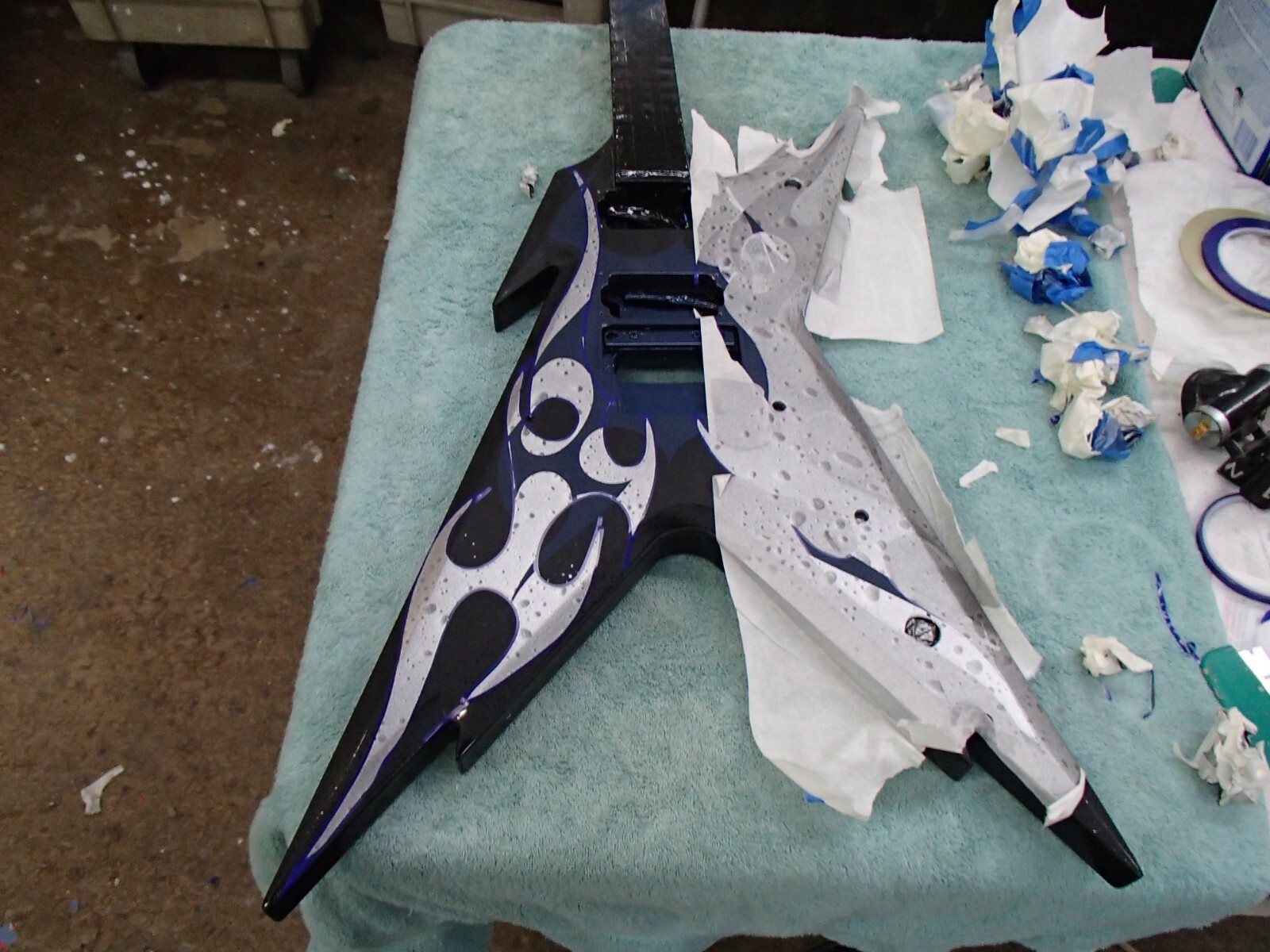 Dean RZR Razorback Black with blue &silver flames and EMG pickups