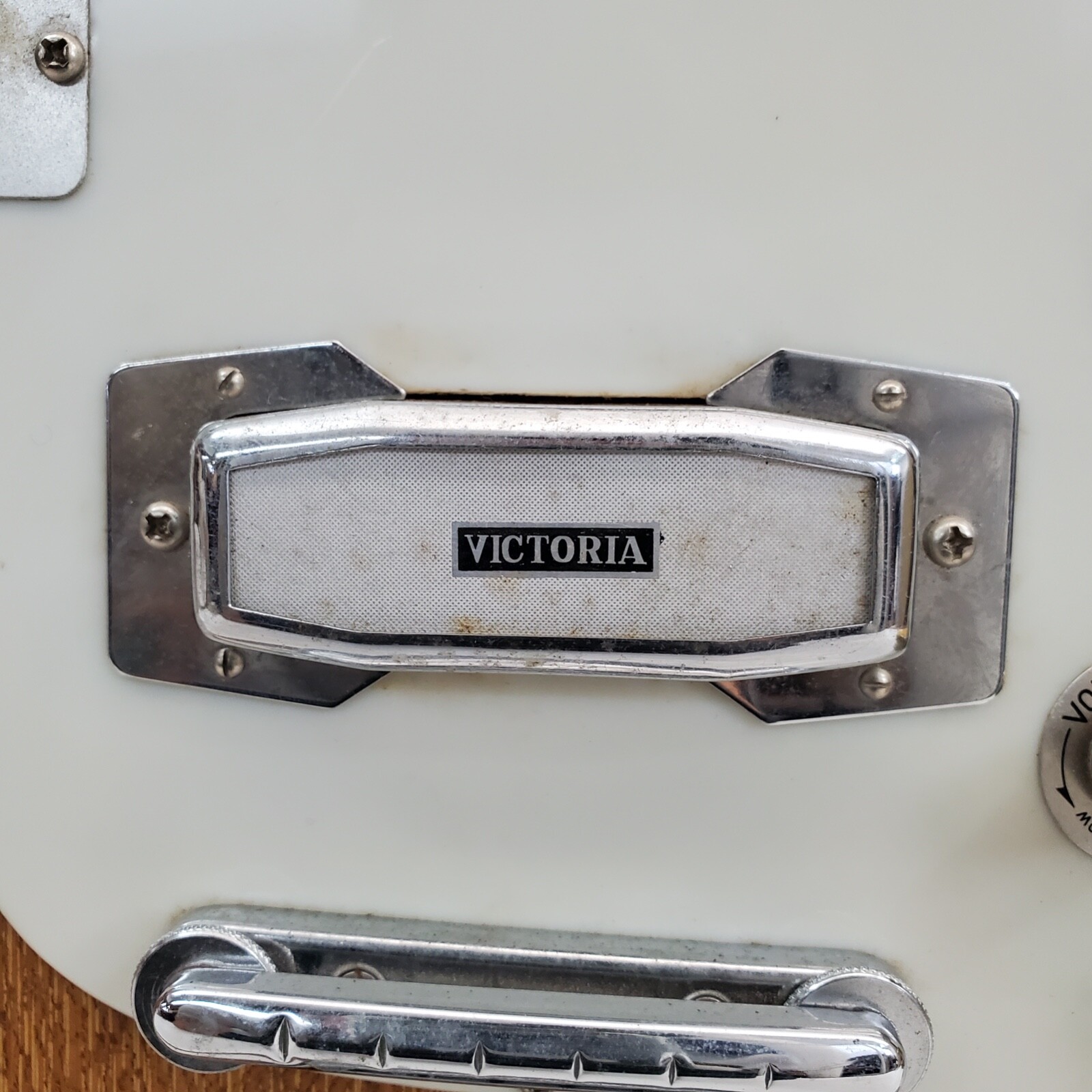 Vintage (60’s) MIJ Victoria Zen-on Electric Guitar w/Unique Single Coil PUP’s