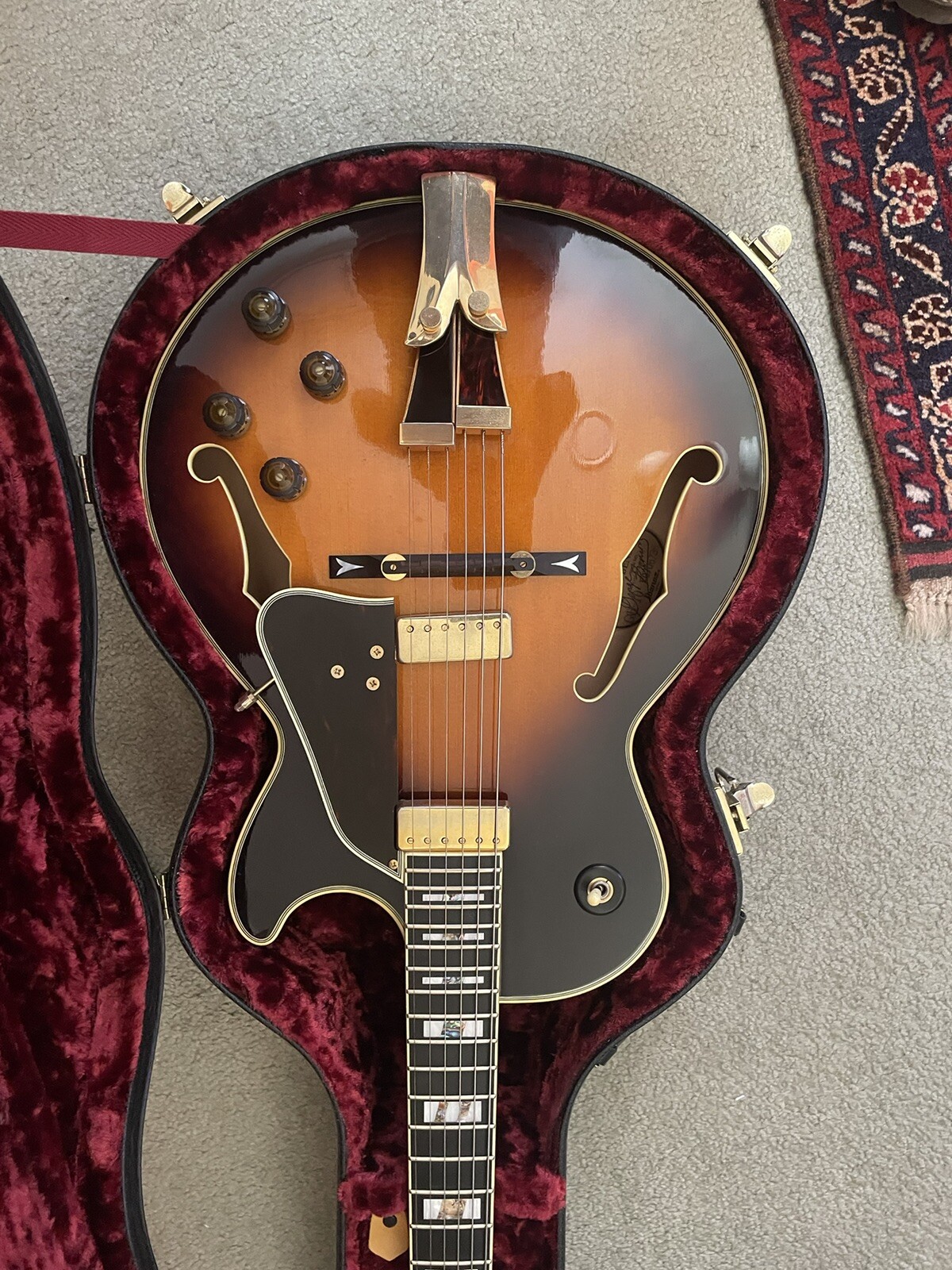 Ibanez George Benson Signature GB10.