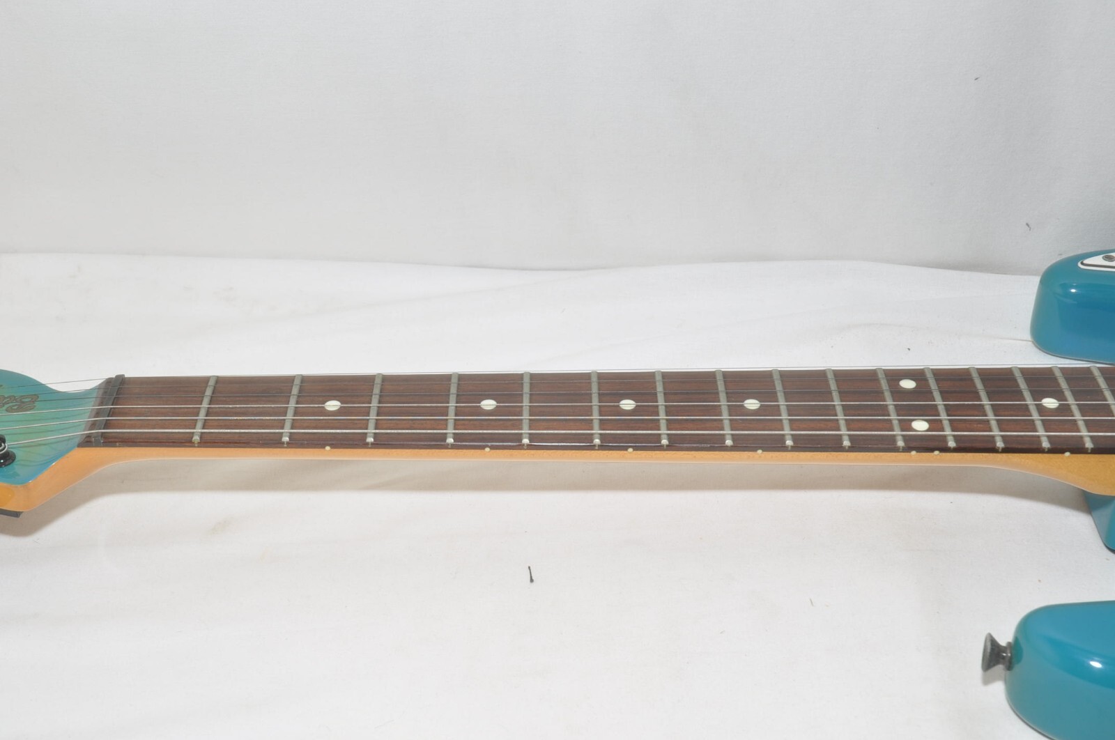 Bill Lawrence Stratocaster type Electric Guitar Ref.No 7019