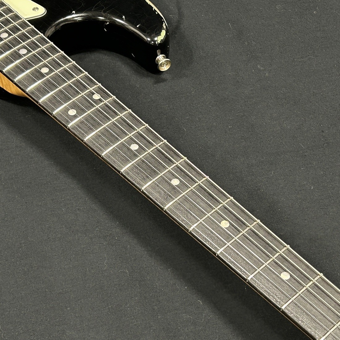 Electric Guitar Red House Piccola S SSH Black Green Heavy Aged Sound Messe 2025